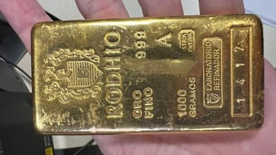 PF prende chinês com 17 barras de ouro escondidas em café no aeroporto de Guarulhos — pf prende chines com 17 barras
