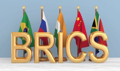159 Países Abraçam Sistema de Pagamento dos BRICS: O Dólar em Xeque? — 38