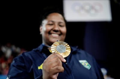 Sensacional! Bia Souza Vence Número 1 do Mundo e Avança nas Olimpíadas 2024 — jogos olimpicos