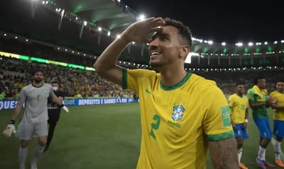 Danilo alerta Seleção Brasileira: "Não podemos ficar esperando pelo Neymar" — 17