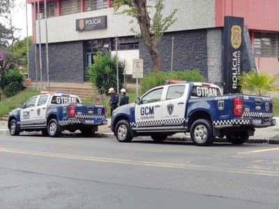 Homem preso por ato obsceno em ônibus no Centro de Guarulhos — 24