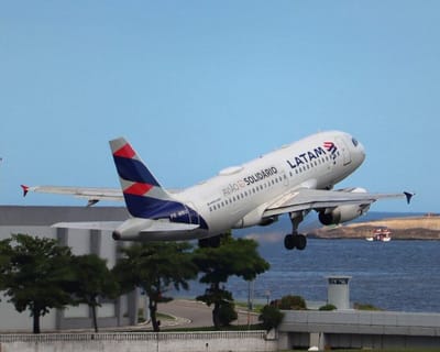 Setor Aéreo Brasileiro Decola: Melhor Outubro da História e Guarulhos Lidera — 547