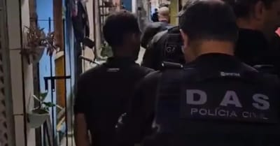 Três Homens Presos por Aplicar o "Golpe do Amor" em São Paulo — 23