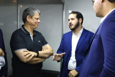 "Governador Tarcísio, Prefeito Lucas Sanches e Secretário Carlos Santiago destacam integração partidária em Encontro do PL em Guarulhos" — 532