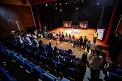 Apresentação teatral no CEU Ponte Alta ensina valores como empatia e inclusão — 521