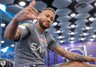"Bastidores Revelados: Neymar Fez Teste em Hotel e Foi Poupa pelo Santos – Entenda os 3 Motivos por Trás da Decisão" — 15