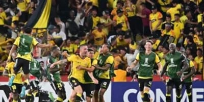 Corinthians Joga Mal, Sofre 3 Gols do Barcelona e se Complica na Libertadores