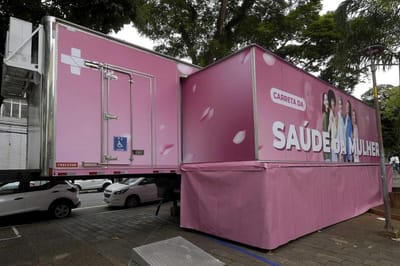 Carreta da Saúde da Mulher está na praça Getúlio Vargas com atendimento diário e exames por agendamento — 514