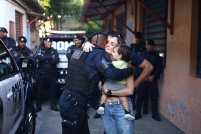 GCM de Guarulhos realiza resgate heroico e salva bebê engasgada — 518