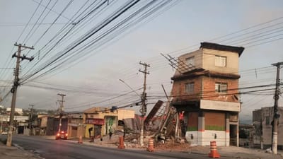 "Prédio de 3 andares desaba em Guarulhos e deixa 20 desalojados; não há feridos" — 511