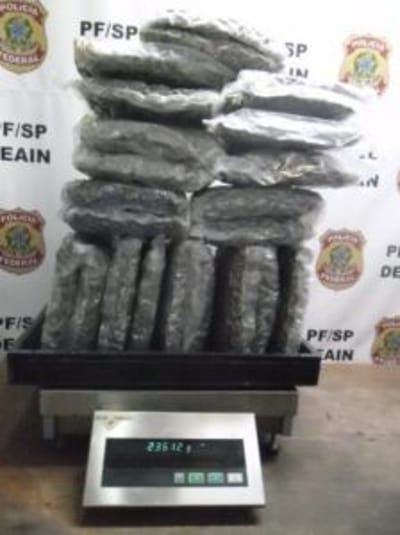 "PF prende 13 pessoas no Aeroporto de Guarulhos, incluindo traficantes internacionais"
