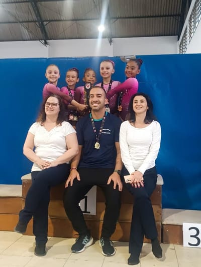 Ginástica artística de Guarulhos garante sete medalhas na Taça São Paulo — 509