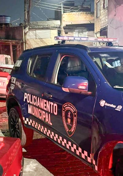 GCM captura foragido da Justiça em ação no Jardim Flor da Montanha — 21