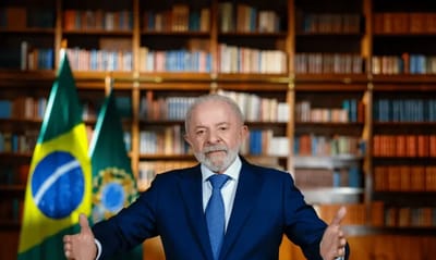 Em pronunciamento, Lula diz que tarifaço é "chantagem inaceitável" — 55