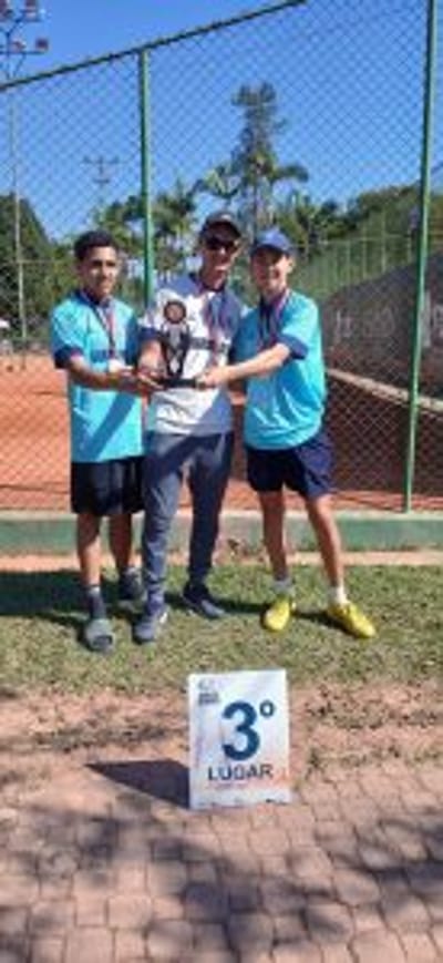 Tênis de Guarulhos conquista medalha de bronze nos Jogos Regionais — tenis de guarulhos