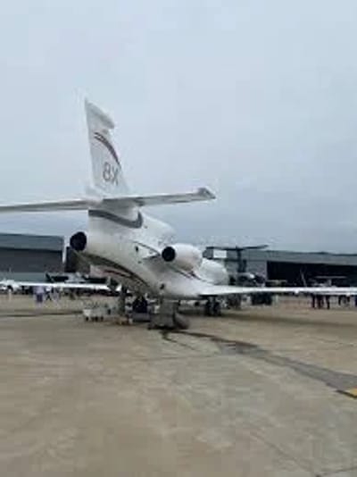 Avião sem Identificação da Força Aérea dos EUA Pousa em Guarulhos — aviao sem identificacao