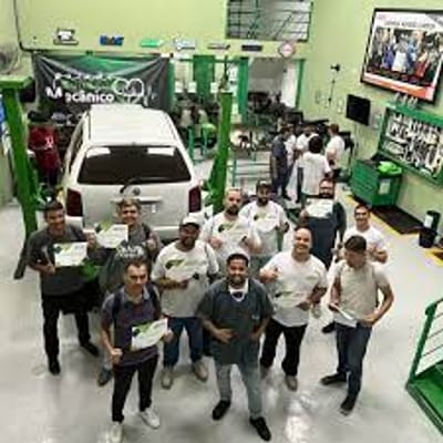 Oportunidade em Guarulhos: Escola Oferece Curso de Mecânica Automotiva com Plataforma de Empregos — oportunidade em guarulhos escola oferece curso
