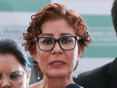 Justiça Italiana Mantém Prisão de Carla Zambelli — 51