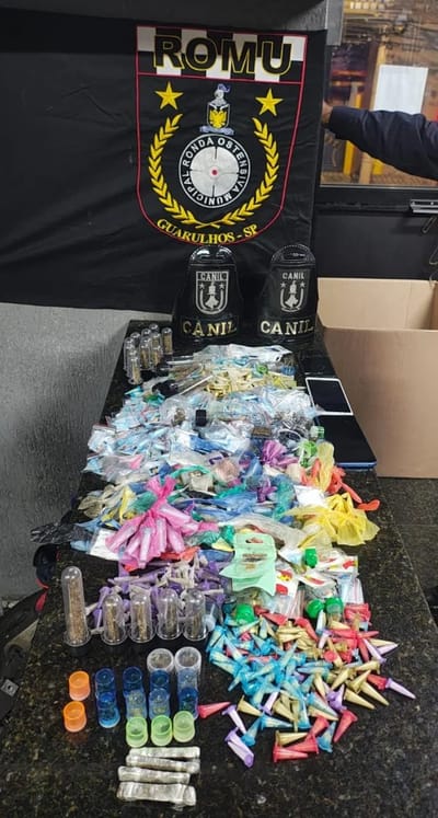 GCM de Guarulhos Prende Traficantes e Apreende Drogas — 20