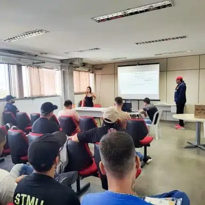 Novos Agentes de Trânsito de Guarulhos Recebem Capacitação em Mecânica Emergencial — novos agentes de transito de guarulhos