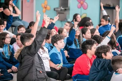 Alunos da Rede Municipal de Guarulhos Aprendem sobre Consumo Consciente — 487