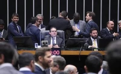 Câmara Aprova Isenção de IR para Renda de Até R$ 5 Mil; Medida Segue para o Senado — camara aprova isencao de ir para