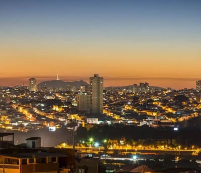 Temperatura Despenca em SP Após Pico de Calor; Moradores Devem Tirar os Casacos do Armário