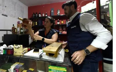ALERTA MÁXIMO EM GUARULHOS – MUNICÍPIO CONFIRMA 1 CASO DE INTOXICAÇÃO POR METANOL E INVESTIGA OUTROS 9 — 474