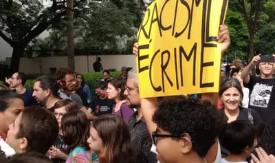 Defensoria Pede R$ 759 Milhões em Ação Contra Shopping de SP por Racismo Contra Aluno Negro — direitos humano