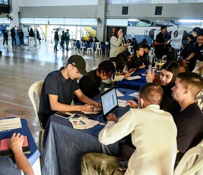 CEU Pimentas Recebe Mutirão +Estágios e Encaminha Mais de 300 Estudantes para Vagas Remuneradas — ceu pimentas recebe mutirao estagios