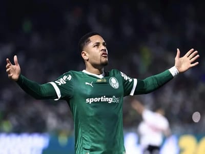 Futebol: Flamengo Vence Palmeiras em Jogo Eletrizante no Maracanã e Esquenta Disputa Pelo Título do Brasileirão 2025 — futebol flamengo vence palmeiras