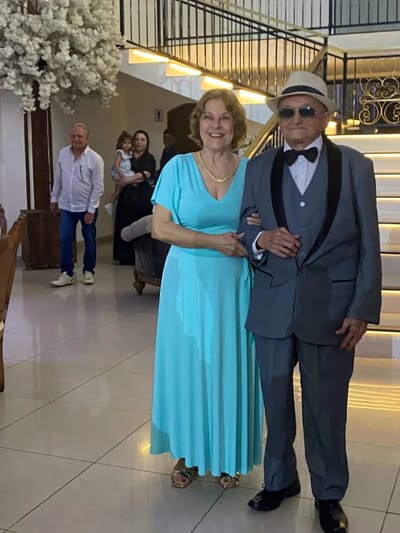 ARMINIO COELHO e sua esposa PEDRINA. — 101 anos e vigor de 27