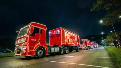 Caravana de Natal da Coca-Cola ilumina Guarulhos neste sábado — 463