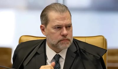 PF pede a Fachin suspeição de Toffoli no inquérito do Banco Master — 68