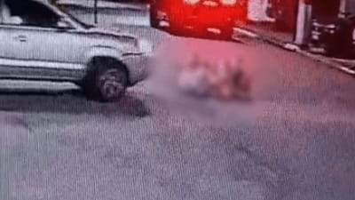 Acidente na Ponte Grande: Carro atropela quatro crianças dentro de condomínio em Guarulhos — 19