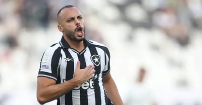 Botafogo Domina Corinthians com Hat-Trick de Arthur Cabral e Afunda Paulistas no Z-4 — 5
