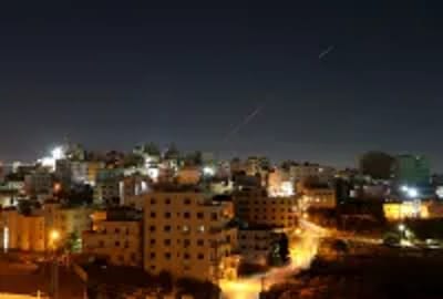 petroquimica do ira e atingida por israel tel aviv intercepta misseis 1780898440478