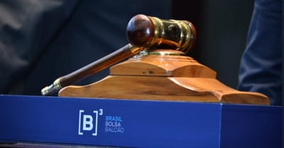 Copel não deve participar dos leilões de transmissão e baterias, diz CEO — imagem editorial da cobertura de Política na Gazeta News Guarulhos — 55