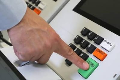 Partidos têm até o dia 15 para registrarem candidaturas nos tribunais — 55