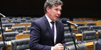hugo-motta-indica-reginaldo-lopes-para-presidir-comissao-da-mp-da-taxa-das-blusi — 54