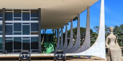 stf-retoma-julgamento-sobre-uberizacao-nesta-quinta-feira — 47