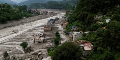 nepal-monitora-dois-lagos-com-risco-de-enchentes — 17