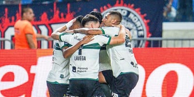 coritiba-vence-remo-nos-acrescimos-e-se-aproxima-do-g-5 — 9