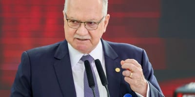 fachin-da-prazo-para-mendonca-e-gonet-responderem-acusacao-de-moraes — 49