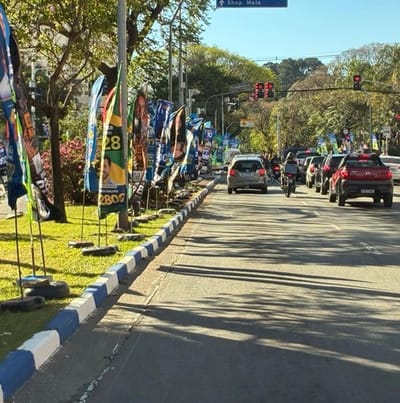 86-dos-leitores-do-gweb-desaprovam-uso-de-banners-politicos-nas-ruas — 49