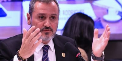 diretor-geral-da-pf-nega-monitoramento-ilegal-de-ministro-do-stf — 46