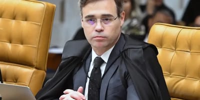 mendonca-afirma-que-divulgou-todo-conteudo-disponivel-no-caso-master — 45