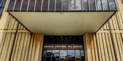 copom-inicia-reuniao-com-expectativa-de-nova-queda-na-selic — 150