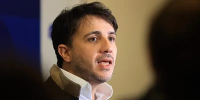 renan-propoe-cortes-na-previdencia-e-alterar-pisos-da-saude-e-educacao — 132