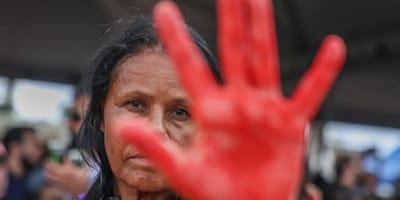 lei-sancionada-garante-atendimento-a-vitimas-de-violencia-fisica-e-sexual — 99